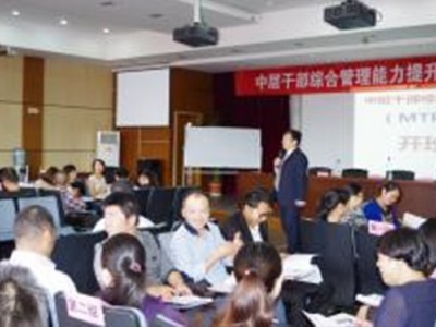 向華為學狼性執行
