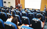 上市公司年報、報表與投融資