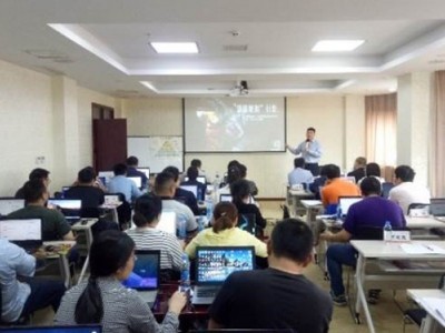 企業“網紅”微課開發與制作---情境微課